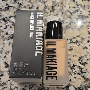IL MAKIAGE Flawless Base Foundation - Color- Woke Up Like This